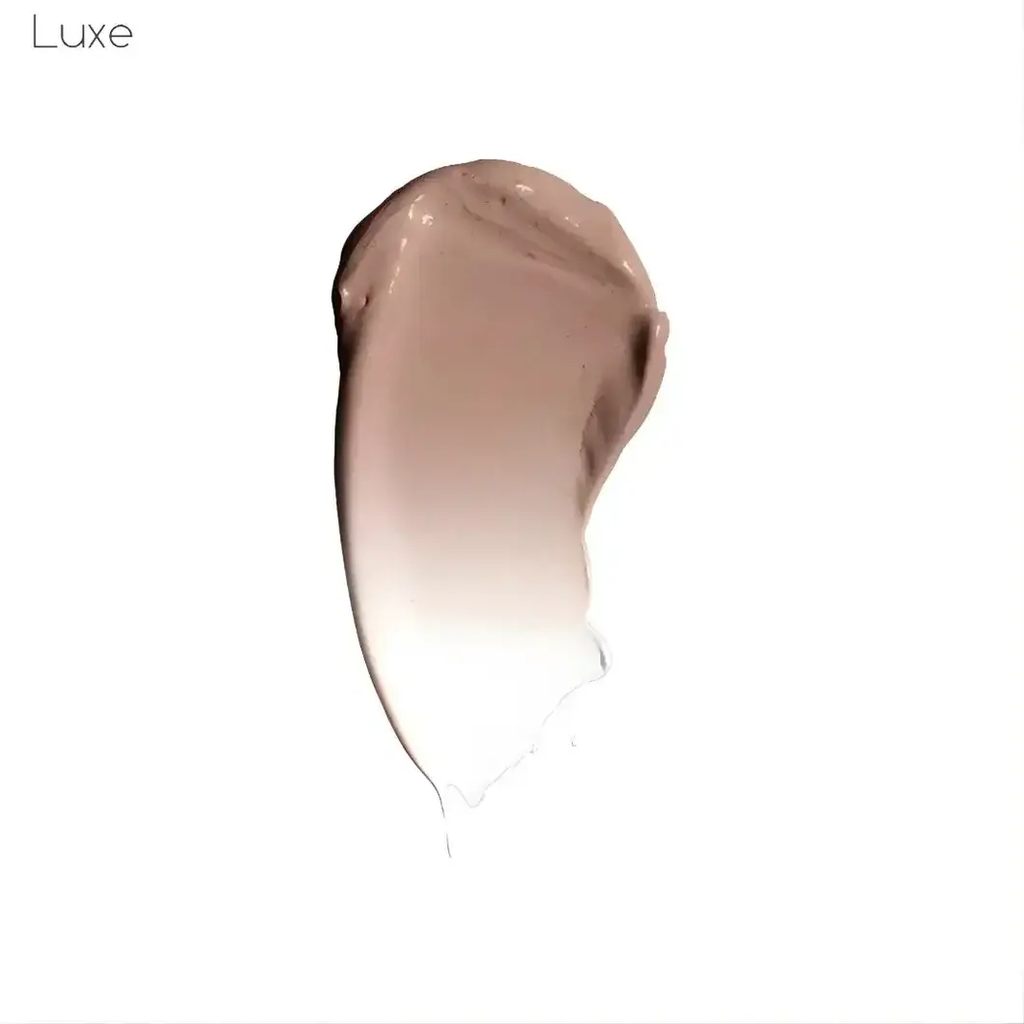 LuxeSkin Dark shade swatch